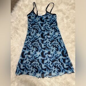 sizes varies from S to large. please ask for actual size and more information